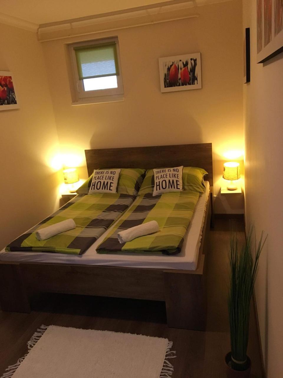 My Home Apartman Hajduszoboszlo Luaran gambar